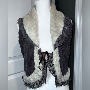 Annie USA Faux Fur Lace Trim Vest Tie Front Soft Elegant Cottagecore